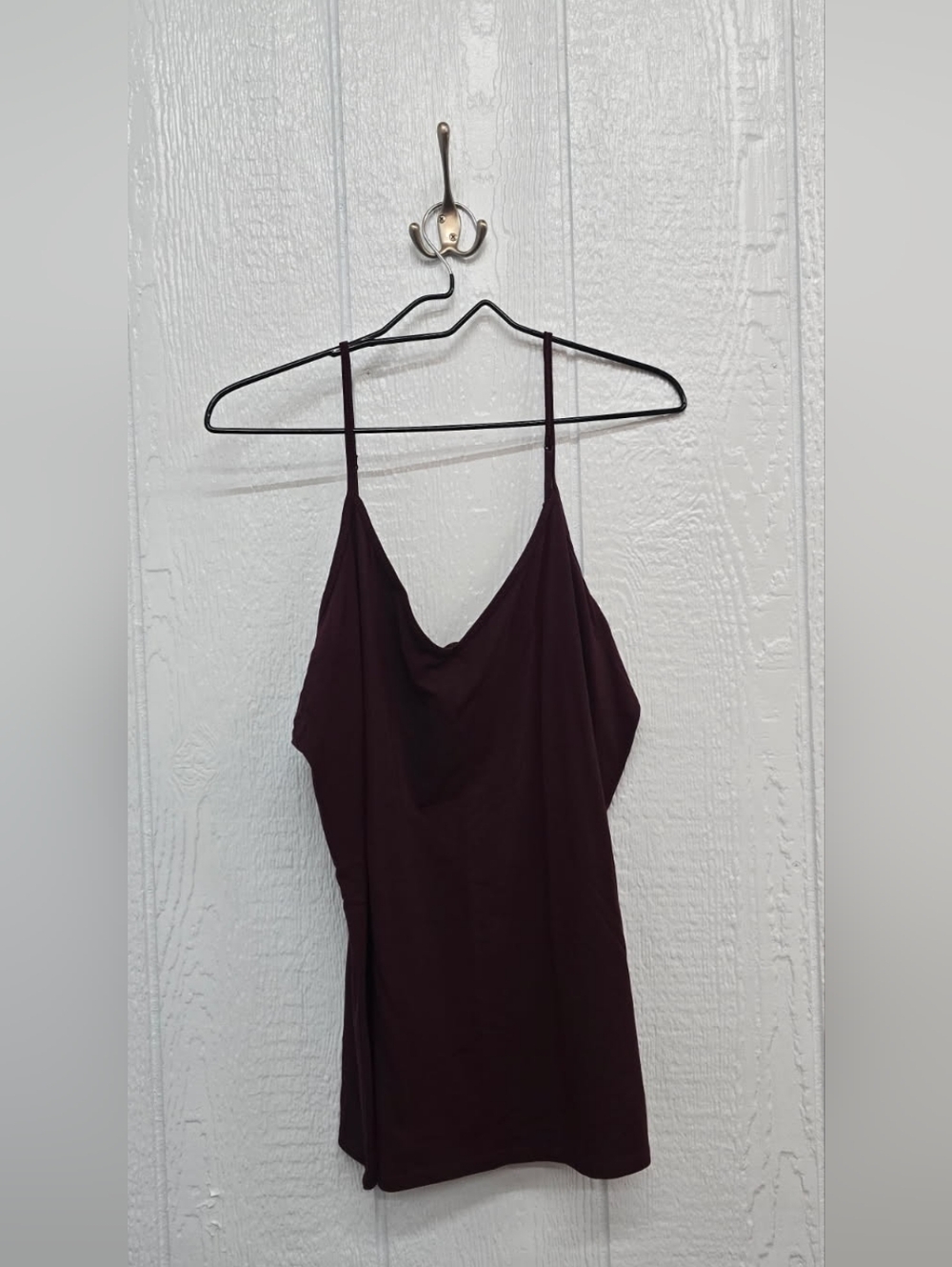 NWT 2X Old Navy Women’s Spaghetti Strap Tank - Burgundy